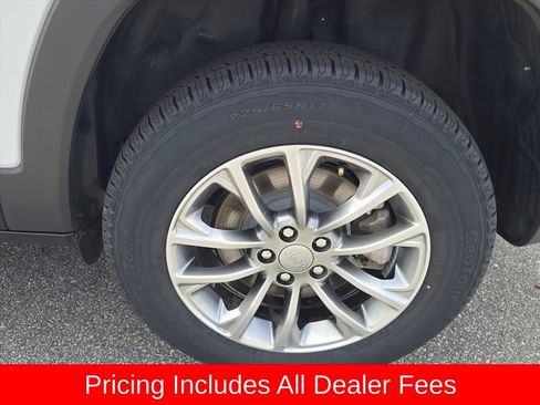 Used 2022 Jeep Cherokee Latitude Lux AWD/4WD image 12