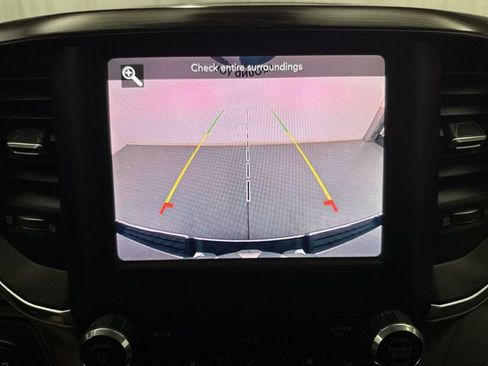Used 2019 RAM 1500 Laramie AWD/4WD image 24
