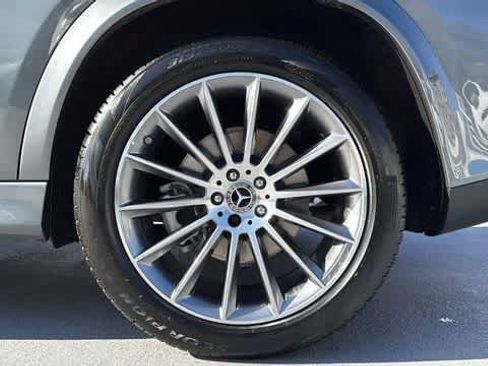 Certified 2025 Mercedes-Benz GLE 350 4MATIC image 12