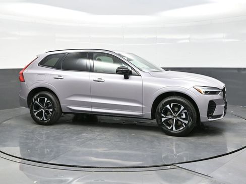 New 2026 Volvo XC60 B5 Core AWD/4WD image 8