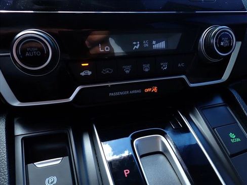 Used 2018 Honda CR-V LX image 19