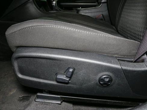 Used 2017 Dodge Charger SXT image 36