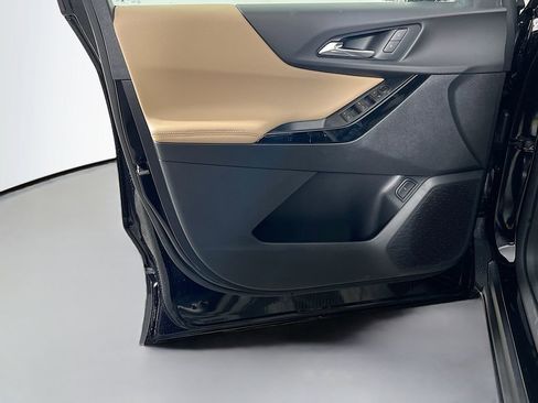 New 2026 Chevrolet Equinox ACTIV w/ Safety and Technology Package image 18