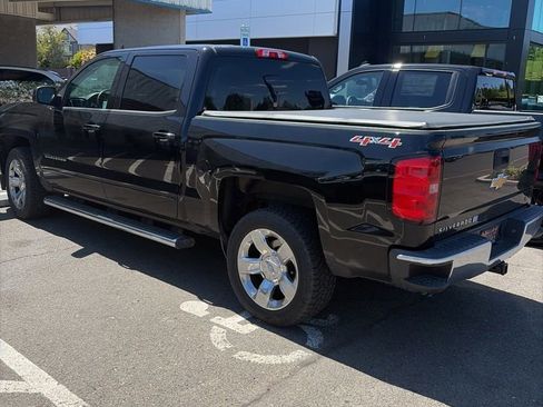 Used 2017 Chevrolet Silverado 1500 LT w/ LT Eassist Package AWD/4WD image 4
