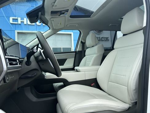 Used 2024 Hyundai Santa Fe Calligraphy FWD image 13