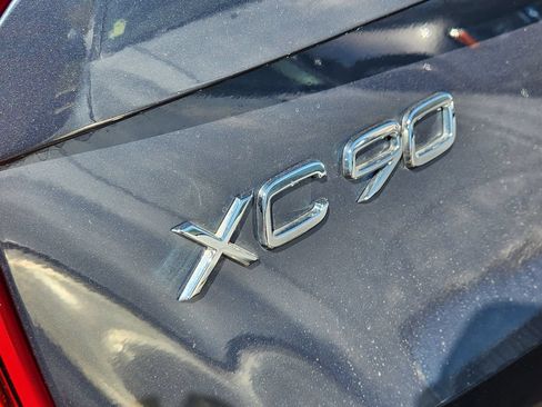 Used 2023 Volvo XC90 B6 Plus w/ Protection Package Premier AWD/4WD image 8