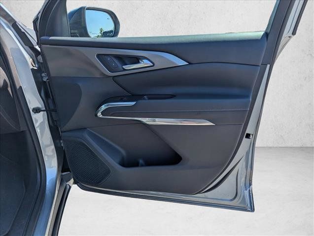 Used 2024 Chevrolet Traverse LT FWD image 26