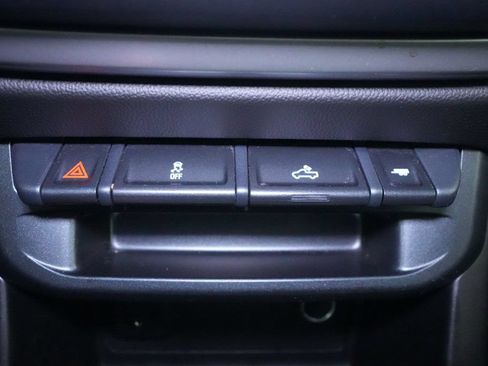 Used 2019 Chevrolet Colorado LT w/ LT Convenience Package AWD/4WD image 28