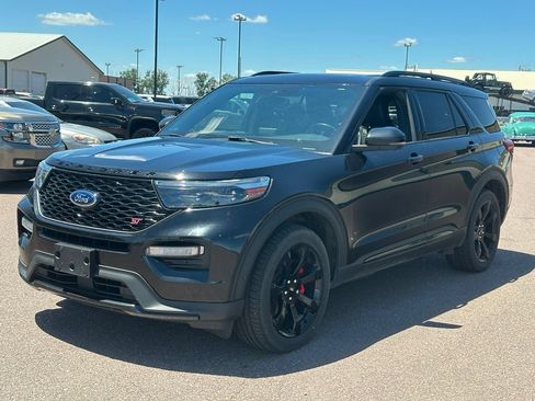 Used 2020 Ford Explorer ST w/ ST Street Pack AWD/4WD image 4