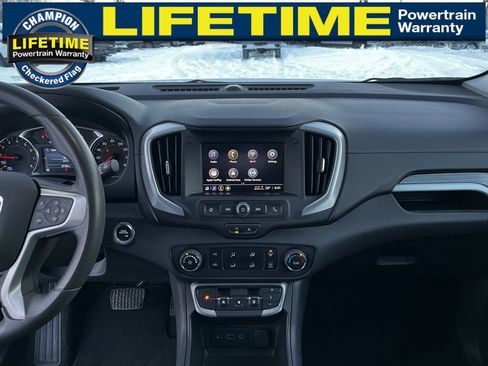 Certified 2024 GMC Terrain SLE image 25