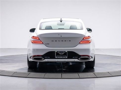 New 2026 Genesis G70 2.5T Prestige image 4