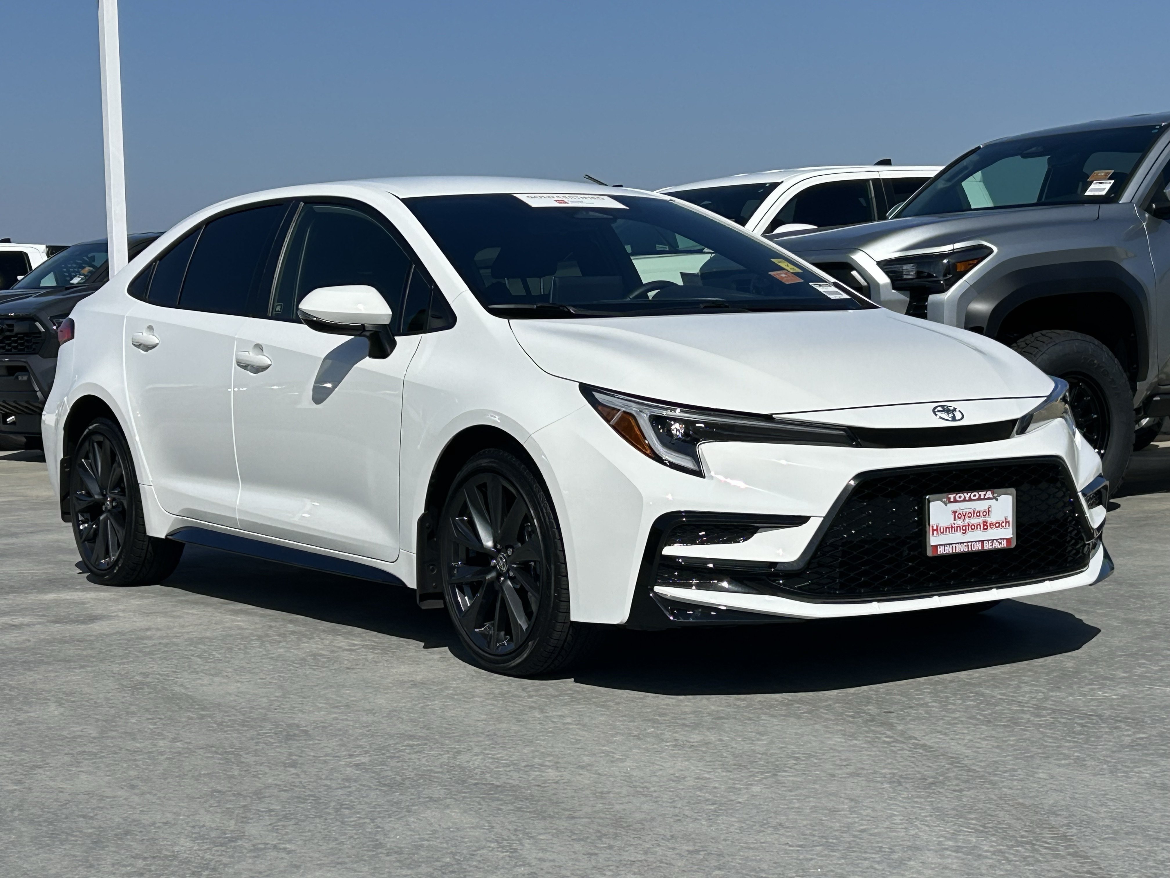 Certified 2026 Toyota Corolla SE w/ SE Package FWD image 2