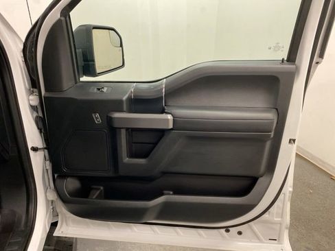 Used 2020 Ford F150 XLT w/ Equipment Group 302A Luxury AWD/4WD image 25