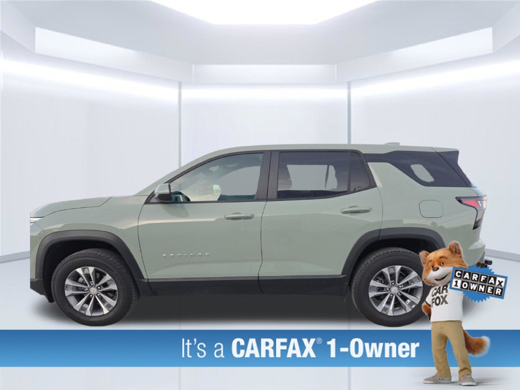 Used 2026 Chevrolet Equinox LT w/ Convenience Package II FWD image 3