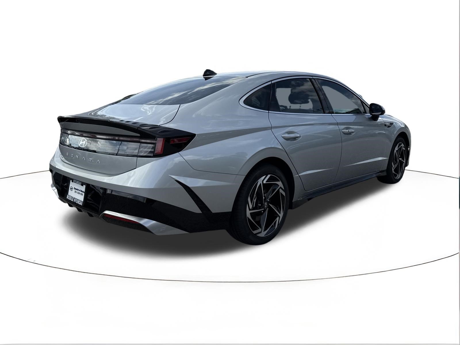 New 2026 Hyundai Sonata SEL FWD image 3