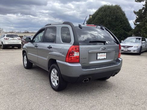Used 2010 Kia Sportage LX AWD/4WD image 6