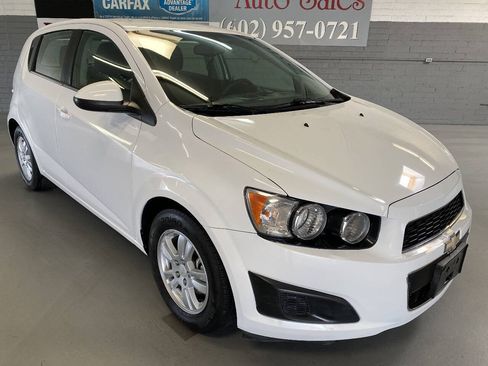Used 2014 Chevrolet Sonic LT FWD image 7