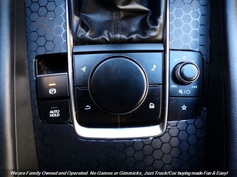 Used 2022 MAZDA MAZDA3 s image 43