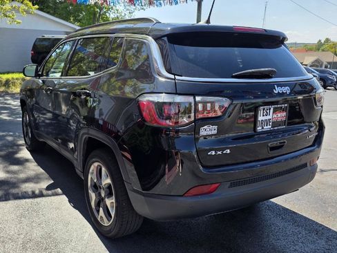 Used 2021 Jeep Compass Limited w/ Elite Interior Group AWD/4WD image 5
