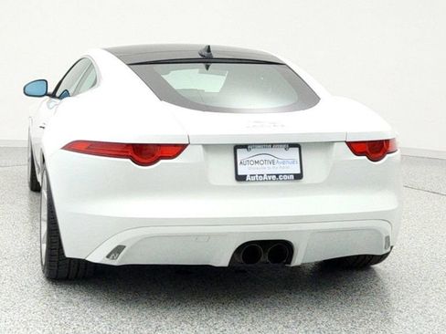 Used 2016 Jaguar F-TYPE S RWD image 6