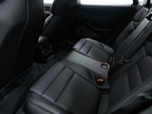 Certified 2024 Porsche Taycan GTS image 28