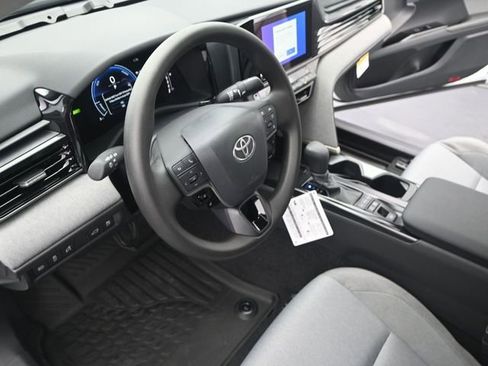 New 2026 Toyota Camry LE FWD image 4