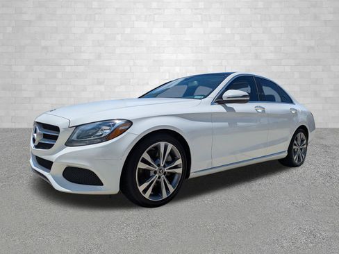 Used 2018 Mercedes-Benz C 300 Sedan image 5