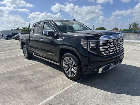 Used 2022 GMC Sierra 1500 Denali w/ Denali Reserve Package AWD/4WD image 21