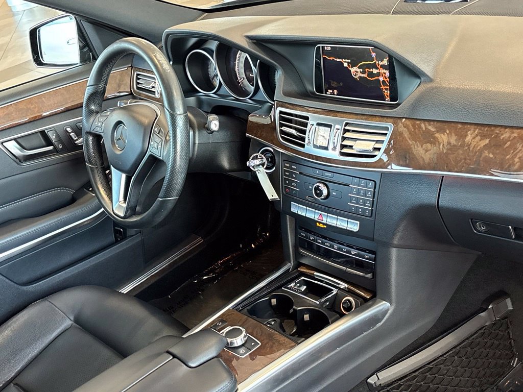Used 2016 Mercedes-Benz E 350 Sedan image 35