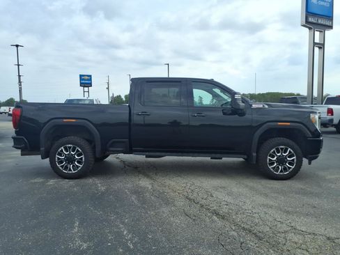 Used 2023 GMC Sierra 2500 AT4 w/ AT4 Preferred Package AWD/4WD image 6