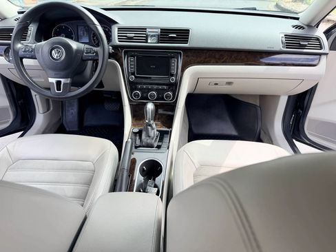 Used 2014 Volkswagen Passat TDI SEL Premium FWD image 13
