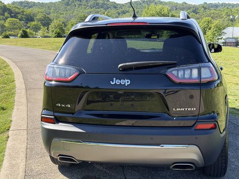 Used 2019 Jeep Cherokee Limited AWD/4WD image 20