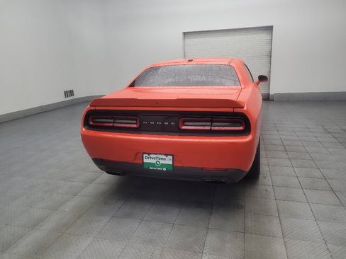 Used 2019 Dodge Challenger SXT RWD image 7