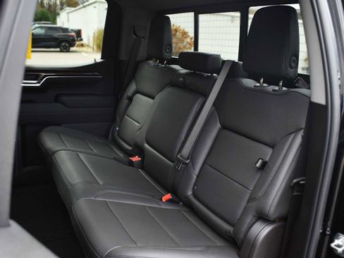 New 2026 Chevrolet Silverado 1500 LT Trail Boss w/ LT Trail Boss Premium Package image 12