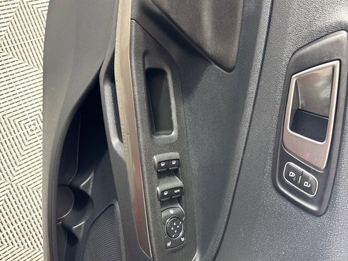 Used 2021 Ford EcoSport SE image 13