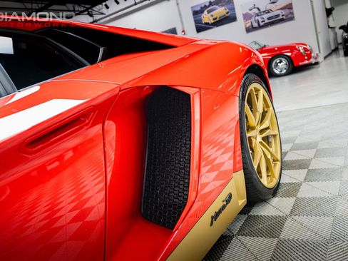 Used 2017 Lamborghini Aventador LP 700-4 image 68