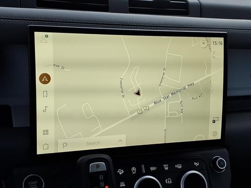 New 2026 Land Rover Defender 110 S image 21