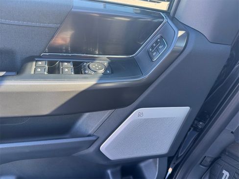 New 2025 Ford F150 Lariat w/ Equipment Group 502A High image 24