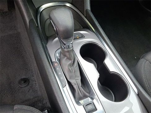 Used 2024 Chevrolet Malibu LT image 11