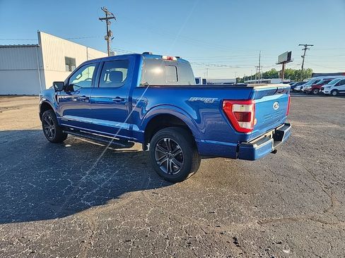Used 2022 Ford F150 Lariat w/ Equipment Group 502A High AWD/4WD image 4