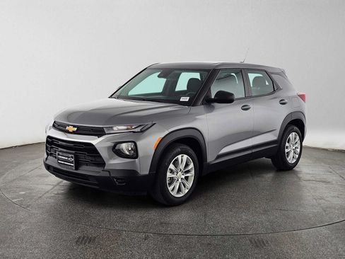 Used 2023 Chevrolet TrailBlazer LS FWD image 6