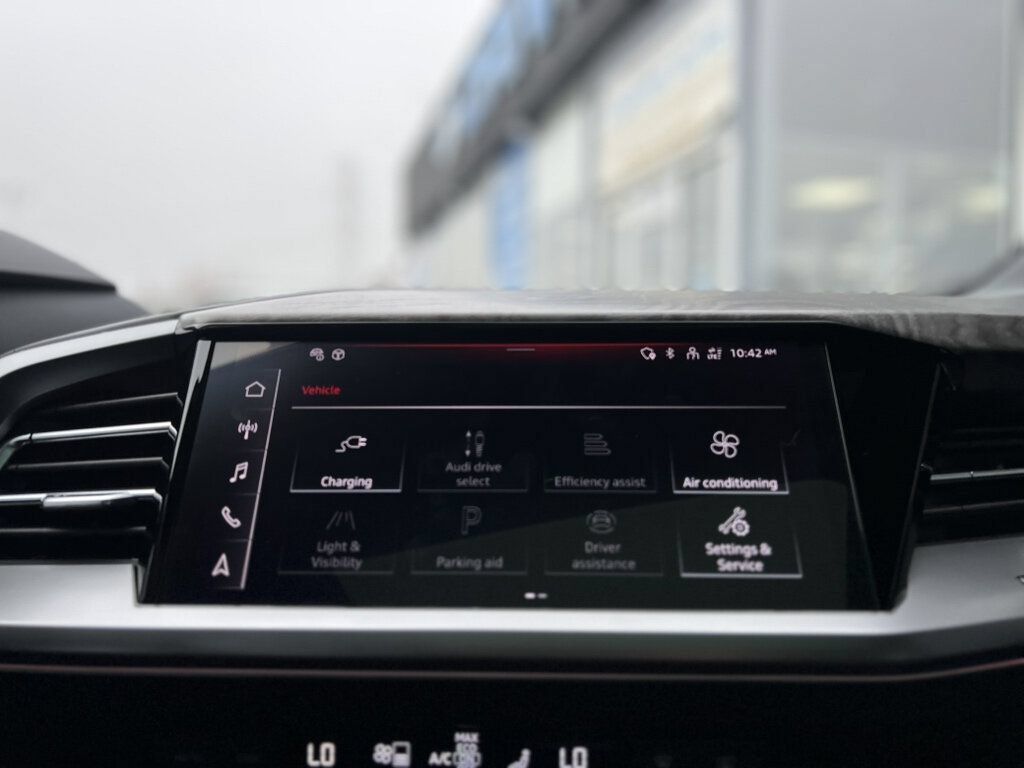 Used 2023 Audi Q4 e-tron Premium Plus w/ Premium Plus AWD/4WD image 28
