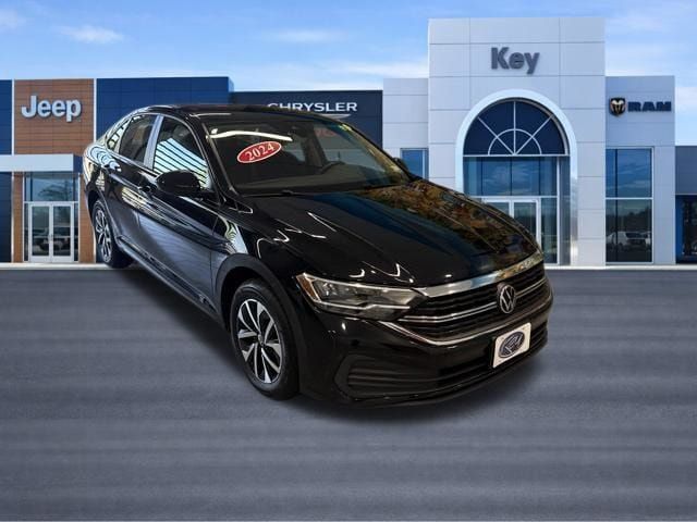 Used 2024 Volkswagen Jetta S FWD image 10