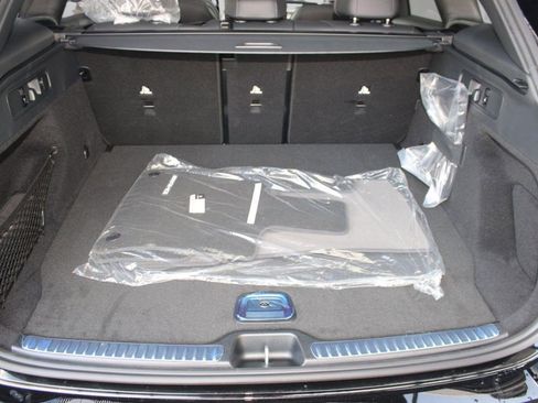 Used 2026 Mercedes-Benz GLC 300 image 28