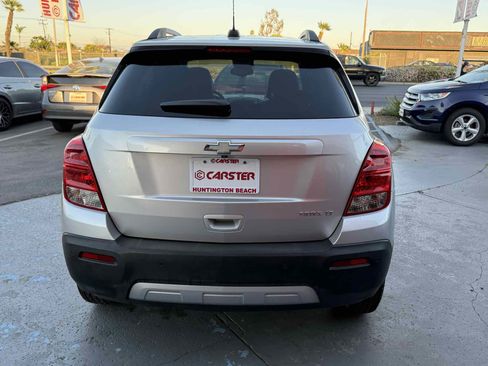 Used 2015 Chevrolet Trax LT w/ LT Sun and Sound Package image 2