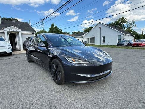 Used 2024 Tesla Model 3 Long Range RWD image 7