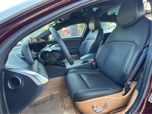 Used 2023 Lucid Air Touring image 8