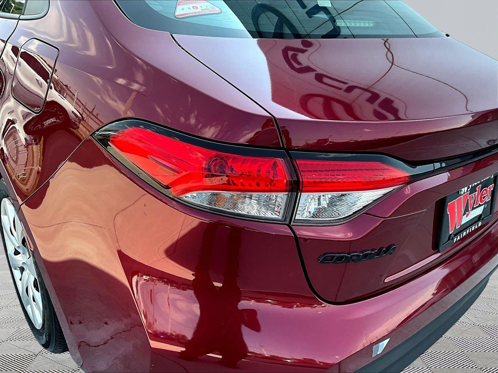 Used 2023 Toyota Corolla LE FWD image 23