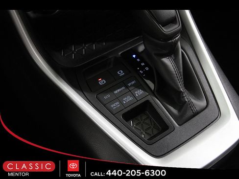 Certified 2025 Toyota RAV4 XLE AWD/4WD image 16