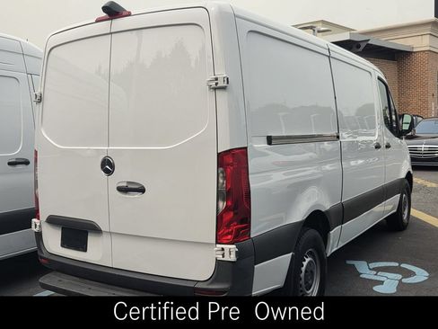 Used 2021 Mercedes-Benz Sprinter 2500 image 5